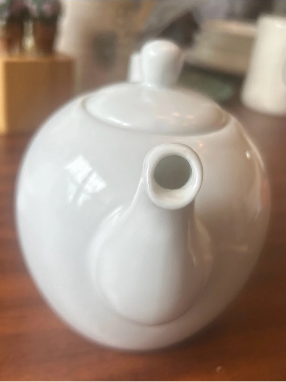 Vintage PIER 1 IMPORTS 6” White Porcelain Coffee Pot w/Lid